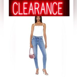 CLEARANCE ITEM New! Diesel Super Skinny 2017 Slandy jeans Size 30x32
